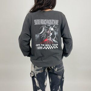 BRAND NEW WITH TAGS VANS LONG SLEEVE OVERSIZED T-SHIRT